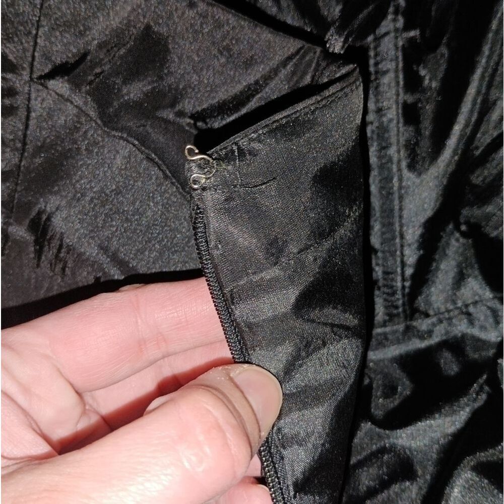 Dave & Johnny Strapless Dress - Picture 10 of 15